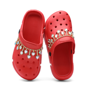 Sandales de plage d'été pour femmes, tendance et charmantes, sabots respirants à semelle épaisse, en matériau souple antidérapant, chaussures d'extérieur – Grande Vente - Product Image 5