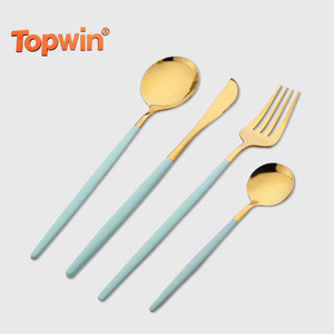 Juego de Cubiertos de Acero Inoxidable Pulido Espejo, Estilo Portugués, Elegante, para Bodas, Directo de Fábrica - Product Image 1