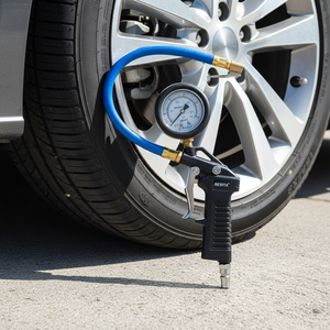 <span class=keywords><strong>Pistolet</strong></span> <span class=keywords><strong>gonfleur</strong></span> de pneus de voiture avec tuyau en caoutchouc pour le gonflage des pneus, système complet - Product Image 1