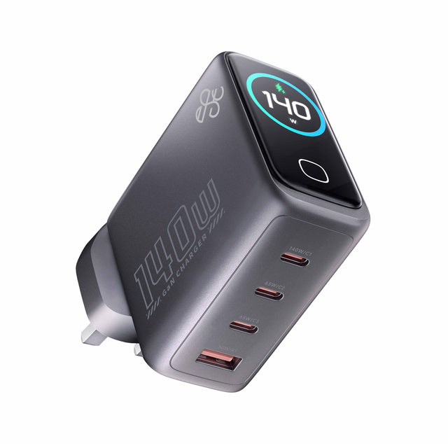 140W Super Flash Charge GaN Charger 4-in-1 USB-A 3*USB-C PD Wall Charger with Digital Display Multi Device Charging Station