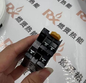 Nouvelle prise de relais PYFZ-08-E d'origine série MY2 10A 250V borne à vis sur Rail DIN pour relais de puissance - Product Image 5