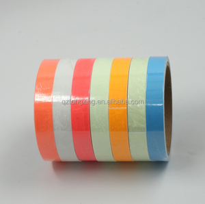 Vinilo de película de PVC PET fotoluminiscente autoadhesivo resistente al agua 2-10 horas vinilo reflectante colorido luminoso brillante de largo - Product Image 2