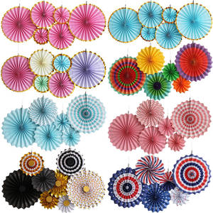 Éventails en <span class=keywords><strong>papier</strong></span> pliables en gros, décorations multicolores en rosettes de <span class=keywords><strong>papier</strong></span> pour mariages, banquets, hôtels, fêtes et événements - Product Image 1