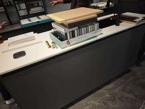 Set di Mobili da <span class=keywords><strong>Cucina</strong></span> Moderni Personalizzati a L, Design Gratuito in 48 Ore, <span class=keywords><strong>Isola</strong></span> <span class=keywords><strong>Cucina</strong></span> in Compensato <span class=keywords><strong>e</strong></span> MDF Prodotta in Cina - Product Image 4