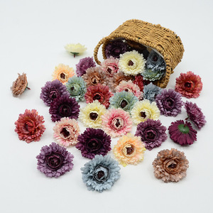 Flores de seda de peonía mini de 7 cm de Dongchen Crafts, flor base para decoración de sombreros, mochilas, cajas de regalo, horquillas y maquillaje. - Product Image 1