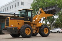 Chinesische Marken-Radlader XG955H mit 5 Tonnen Tragkraft, Klimaanlage und Vollgummireifen zum Verkauf