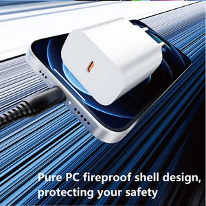 Adaptador de Carga Rápida GaN de 45W con un Solo Puerto Tipo-C y Enchufe Europeo, Certificado CE y RoHS - Product Image 3