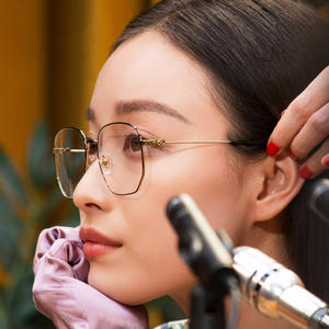 Monturas de gafas rectangulares para mujer de la marca G, lentes planas antiluz azul, para rostros ovalados, modelo 007 C1, verano 2021 - Product Image 2