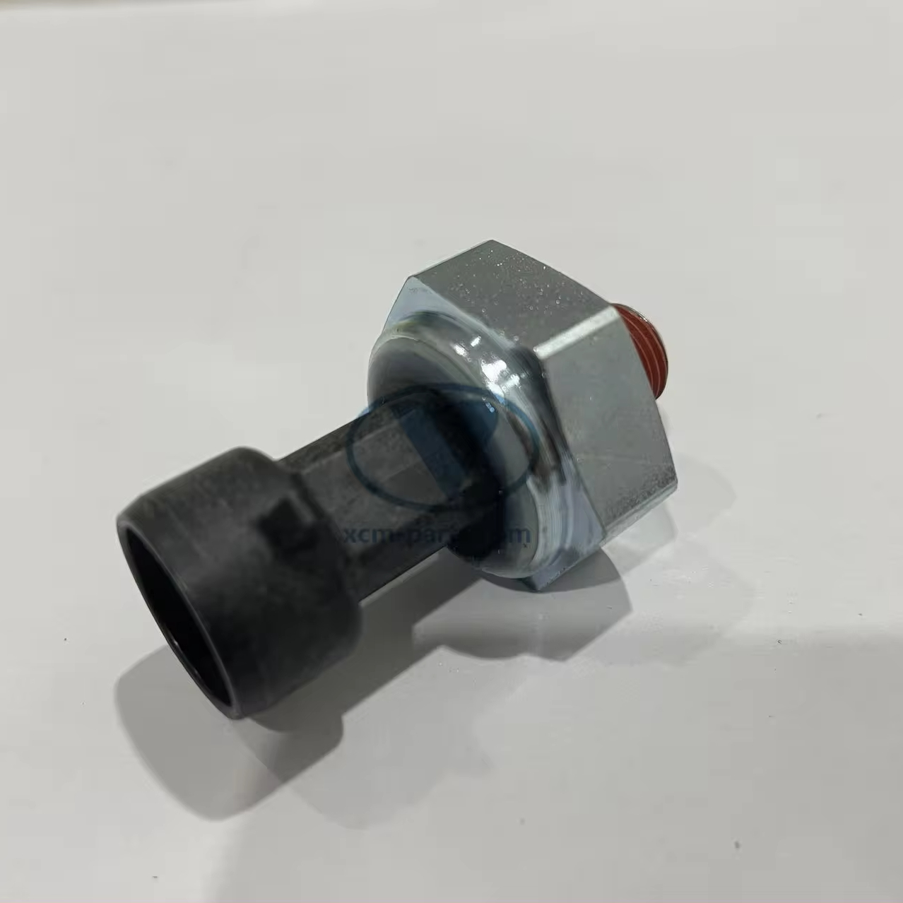 China 8-98284393-0 095000-0660 Fuel Injector For Isuzu 4HK1