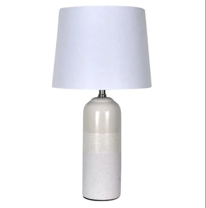 Lampe de table en résine noire et blanche antique avec abat-jour en lin conique pour la décoration intérieure et la rénovation - Product Image 3