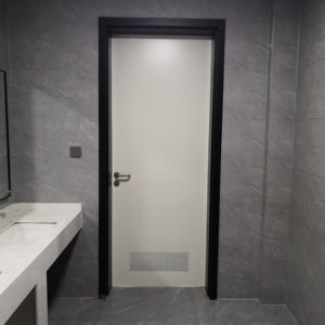 Porte Sanitaire en Acier Personnalisée avec Fenêtre en Verre et Persienne Perforée pour Zone Propre - Product Image 2