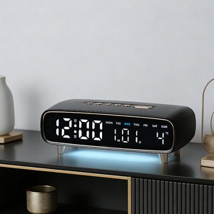 Réveil LED de luxe Huayang 2819 avec minuterie, 3 niveaux de luminosité, sortie USB, lumière d'ambiance, cadeau pour la maison - Product Image 1