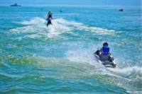 TAME BILLOW Petit bateau à réaction haute performance Kart bateau à vitesse rapide avec jet à charge rapide