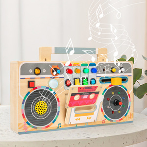 Juguete <span class=keywords><strong>de</strong></span> <span class=keywords><strong>Madera</strong></span> con Radio Retro Montessori CPC CE, Tablero <span class=keywords><strong>de</strong></span> Actividades con Interruptores Electrónicos, Aprendizaje <span class=keywords><strong>de</strong></span> Habilidades Motoras Finas para Niños Pequeños - Product Image 1