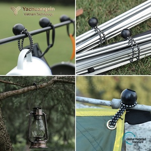 Porte-clés en forme de balle élastique noire avec corde tressée pour une utilisation en camping en plein air - Product Image 4