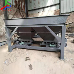 Machine de remplissage de sacs de sable <span class=keywords><strong>à</strong></span> <span class=keywords><strong>trémie</strong></span> simple/double, actionnée au pied, pour la lutte contre les inondations et la réparation de talus de construction - Product Image 2