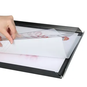 अल्ट्रा-थिन एलईडी डिस्प्ले हल्के वजन का एलईडी बिलबोर्ड चमकदार विज्ञापन चित्र फ्रेम A0-A4