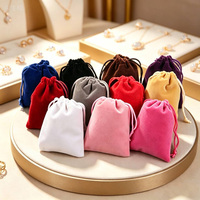 Pochette en velours haut de gamme avec cordon de serrage pour bijoux, écouteurs, chargeur de batterie externe, accessoires mobiles – Vente en gros