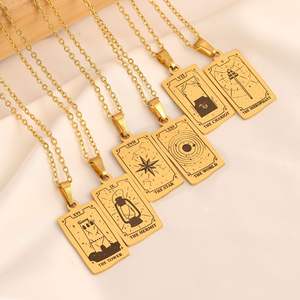 22 cartes <span class=keywords><strong>de</strong></span> tarot en acier inoxydable collier l'étoile lune soleil mort fou impératrice femmes tour <span class=keywords><strong>de</strong></span> cou chaîne bijoux cadeaux d'anniversaire en gros - Product Image 5