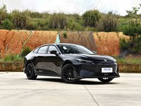 Superbe voiture chinoise Changan UNI-V modèle 2025 1.5T 500Bar édition Black Knight avec volant à gauche