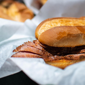 Feuilles de papier ciré personnalisées pour aliments, pré-coupées 6 po x 10 3/4 po, papier ciré interplié pour emballage traiteur - Product Image 3