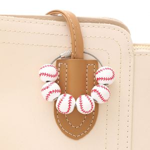 จี้กระเป๋าพวงกุญแจไม้สไตล์สปอร์ตน่ารักน่ารักๆดีไซน์ใหม่ธีมบาสเก็ตบอล - Product Image 6