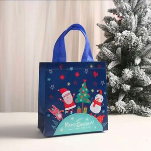 Bolsas de Regalo Navideñas Festivas, Bolsas de Compras para las Fiestas, con Diseño de Santa Claus, Muñeco de Nieve, Reno y Árbol, Reutilizables, de Tela No Tejida - Product Image 2