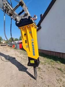 Martillo Hidráulico SB 70 Tipo Caja Nuevo para Excavadoras de 16-21 Toneladas, Maquinaria de Construcción, Motor, 1 Año de Garantía - Product Image 4