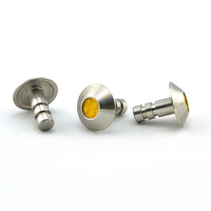 Dissuasori Stradali Ciechi in Acciaio Inossidabile Antiscivolo, con Filettatura Grossa Grado 5, a Singola/Multipla Scanalatura, Piano Concavo, Anticorrosione, Robusti - Product Image 6