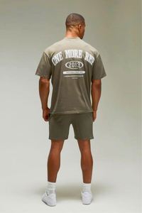 Ensemble T-shirt et short surdimensionné kaki One More Rep, style sportif basique, pour homme - Product Image 3