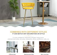 Tabouret de bar rétro en velours DM Factory, dossier tissé à la main, structure en métal doré, hauteur réglable, avec repose-pieds circulaire