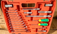 Ensemble d'outils de réparation automobile pour mécaniciens, 121 pièces, jeu de clés à douille à cliquet triple entraînement 1/4" 3/8" 1/2" pour garage et atelier