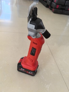 Tondeuses électriques professionnelles haute puissance pour moutons, chèvres et <span class=keywords><strong>agneaux</strong></span>, en acier inoxydable, 220V, pour la tonte de la laine - Product Image 2