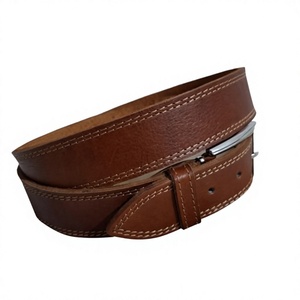 Cinturón de Cuero Rectangular con Hebilla de Estilo Europeo para Hombre, Impresión de Logotipo Personalizado, Diseño Vintage Hecho a Mano, Resistente al Agua y de Alta Resistencia - Product Image 3