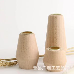 เชิงเทียนไม้เนื้อแข็งทรงกรวยเรียว ชุดสามชิ้น สำหรับตกแต่งบ้าน GZ 1024 - Product Image 1