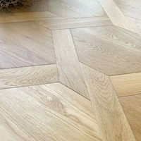 Plancher en bois d'ingénierie multicouche chauffant en noyer noir/chêne, motif de nœud chinois standard E0, incrustation irrégulière