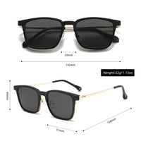 Lunettes de soleil polarisées carrées à clipser pour hommes, monture en métal, verres en plastique durables, protection UV, pour usage quotidien en extérieur