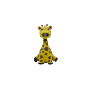 La girafe bobblehead est un animal mignon et ludique, parfait pour votre tableau de bord de voiture, votre bureau ou la décoration de votre maison. - Product Image 1