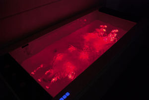 <span class=keywords><strong>Baignoire</strong></span> autoportante en acrylique Empolo, style européen moderne, design simple avec LED, pour massage personnel à jets, facile à installer, pour hôtel - Product Image 2