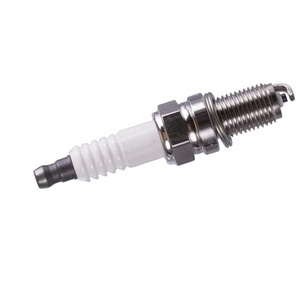 Buji BKR6E-11 2756 Bakır Çekirdekli Dirençli Buji 14mm Dişli 0.044 İnç Aralıklı Toyota Honda Mazda Evrensel Araba için - Product Image 5