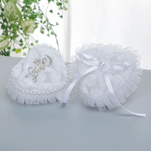 Coussin porte-alliances en satin blanc pour mariage, pour la mariée, <span class=keywords><strong>le</strong></span> porte-alliances, la demoiselle <span class=keywords><strong>d</strong></span>'honneur, boîte pour cérémonie, échange de vœux, cadeau de fête - Product Image 1