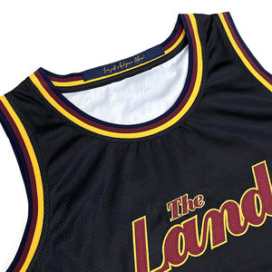 เสื้อเจอร์ซีย์บาสเก็ตบอลผ้าตาข่ายสีดำพิมพ์ลายปัก - Product Image 4