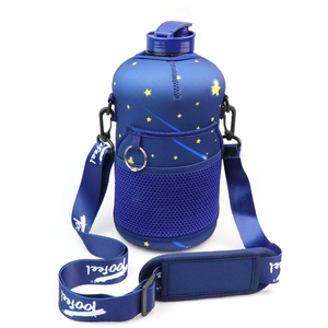Bouteille <span class=keywords><strong>d</strong></span>'eau en plastique portable de grande capacité pour la publicité, gobelet de sport de haute qualité pour l'extérieur - Product Image 2