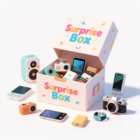 Super Überraschungs-Elektronik-Glücks-Mystery-Box 2023: Hochwertiger Bluetooth-Kopfhörer, Ladegerät, Smartwatch, Lautsprecher für Apple Smartphones – Kostenlose Box