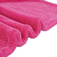 Couleur rose 60x90cm 1200gsm doux microfibre sans bordure conception lavage de voiture tordu serviette microfibre séchage serviette pour voiture monstre