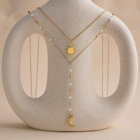 Collier en acier inoxydable plaqué or 18 carats avec perles acryliques classiques, zircon et lune martelée, double couche en Y
