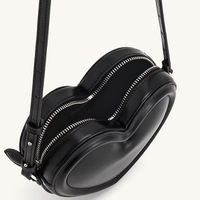 Sac bandoulière en PU en forme de cœur avec pompon JW, prix de gros, haute qualité, style vintage, fermeture éclair, capacité 1L, luxe