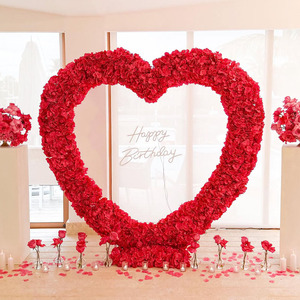 Y-HFA046 Arche de fleurs artificielles en forme de cœur rouge et d'arche pour mariage, décoration d'arche de mariage, arrangement floral pour fête - Product Image 1
