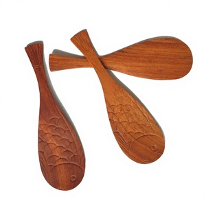 Cuillères en bois sculptées à la main en forme de poisson, ensemble d'ustensiles légers pour la cuisine, fabriqués au Vietnam - Product Image 1