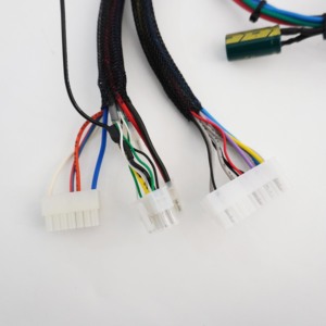 Maßgeschneiderte Kabelbaumkonstruktion Fahrzeug-Kabelbäume - Product Image 4